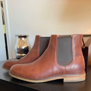 Clarks chelsea boots size 11